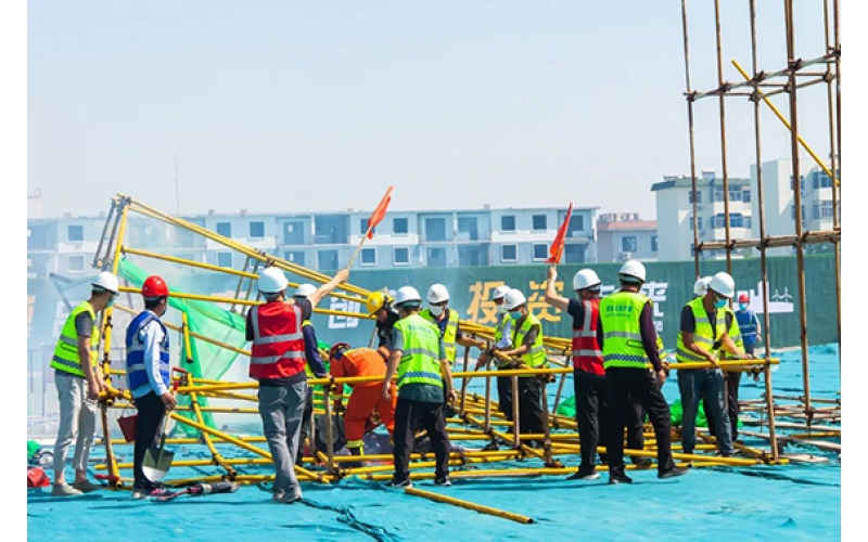 山東天華河康新區(qū)項(xiàng)目舉辦2022年度東營(yíng)市建筑施工生產(chǎn)安全事故應(yīng)急預(yù)案演練