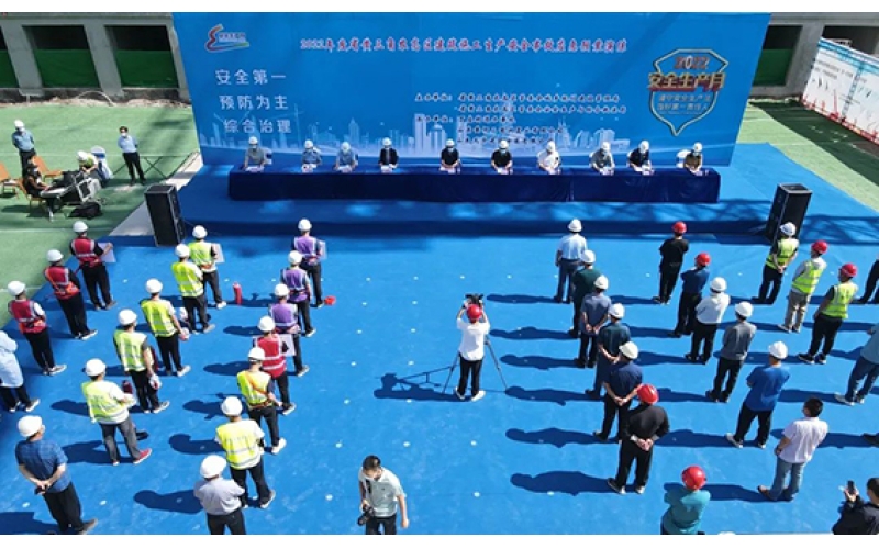 天華實(shí)業(yè)集團(tuán)成功舉辦省黃三角農(nóng)高區(qū)建筑施工生產(chǎn)安全事故應(yīng)急預(yù)案演練