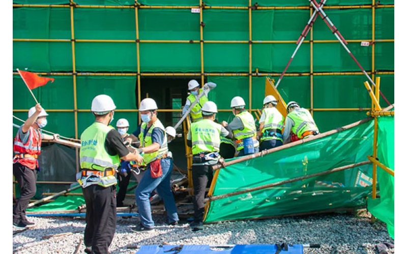 天華實(shí)業(yè)集團(tuán)承辦2022年度東營(yíng)區(qū)建筑施工生產(chǎn)安全事故應(yīng)急預(yù)案演練