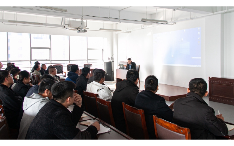 【內訓師課堂】天華實業(yè)集團舉行《建筑工程防水滲漏治理》《防雷及接地系統(tǒng)原理》專題培訓